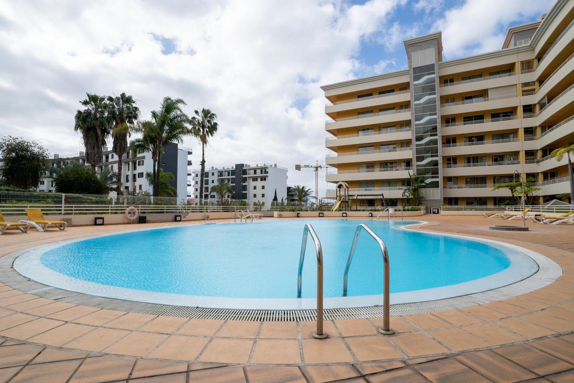 Green Park Ajuda Apartment Funchal  Eksteriør billede